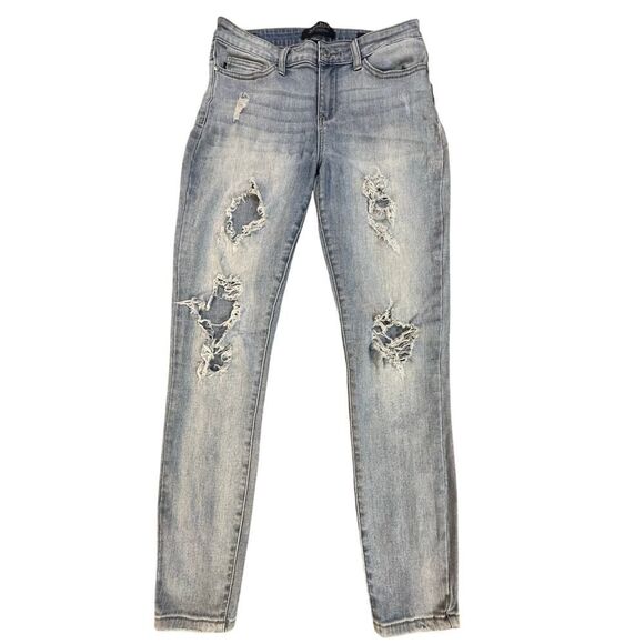 Judy Blue Skinny Fit Distressed Mid Rise Light Wash Stretch Jeans Size 29”x 28” - Picture 1 of 13